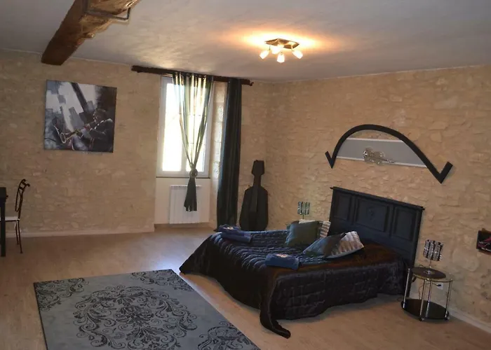 Bed & Breakfast Chartreuse De Dane Saint-Jean-Poutge