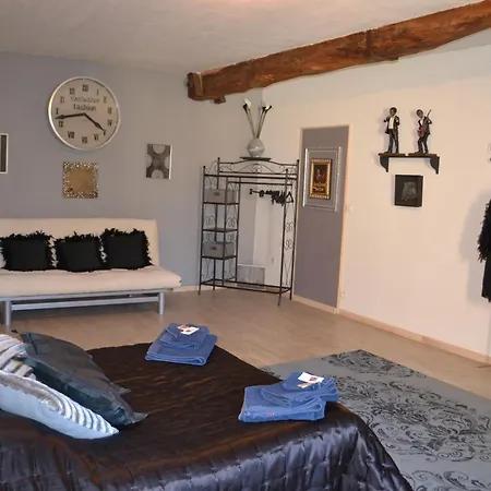 Bed & Breakfast Chartreuse De Dane Saint-Jean-Poutge