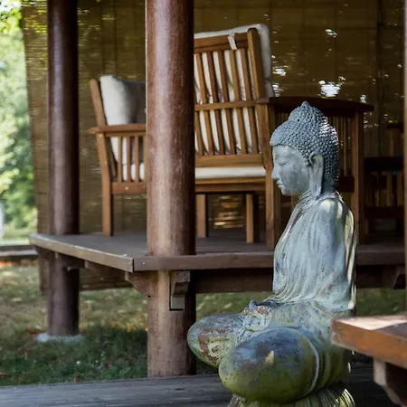 Frühstückspension Chartreuse De Dane Saint-Jean-Poutge